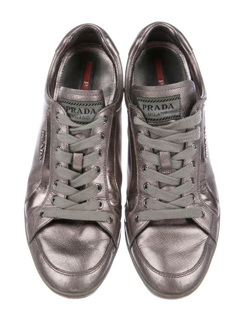 prada sport scarpe verde|prada leather sneakers.